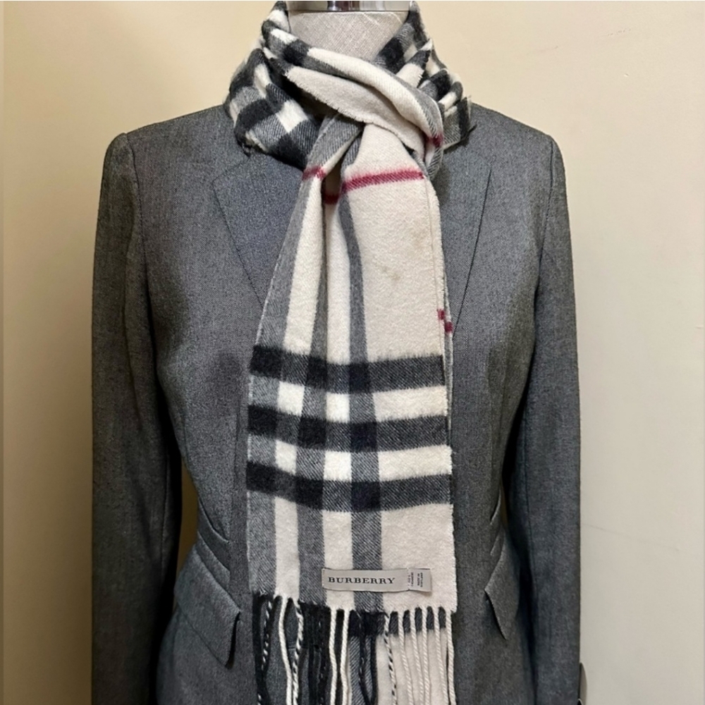 AUTHENTIC BUrberry Scarf